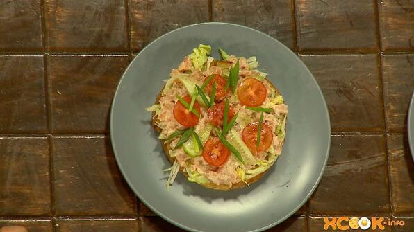 брускетта с семгой