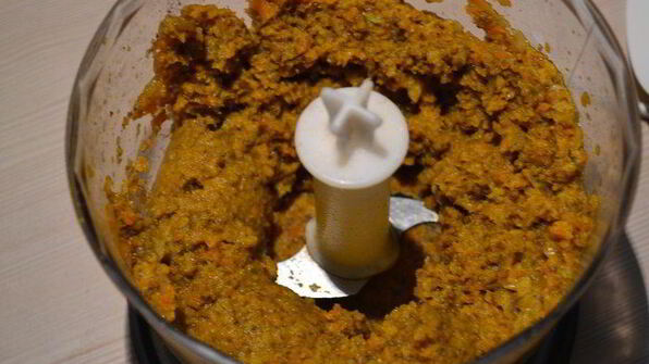 бургер с гречневой котлетой