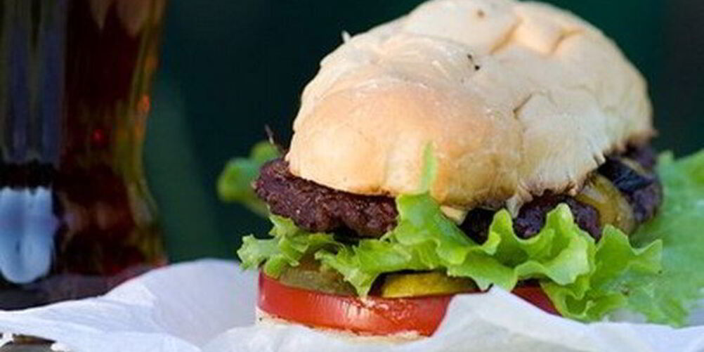 Рецепт домашних гамбургеров с соусом табаско