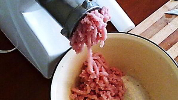 бутерброд с индюшиной колбасой