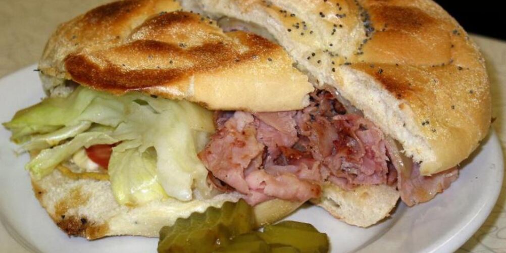 Рецепт бутерброда с ветчиной и сыром