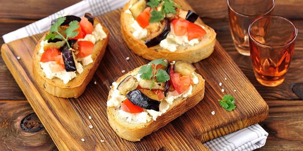 Рецепт бутербродов с баклажанами и помидорами