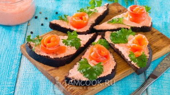 бутерброды с красной рыбой