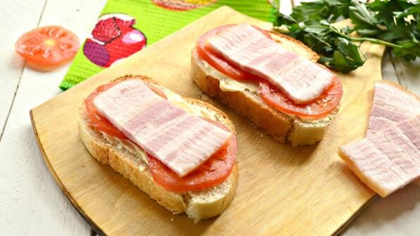 горячие бутерброды с беконом