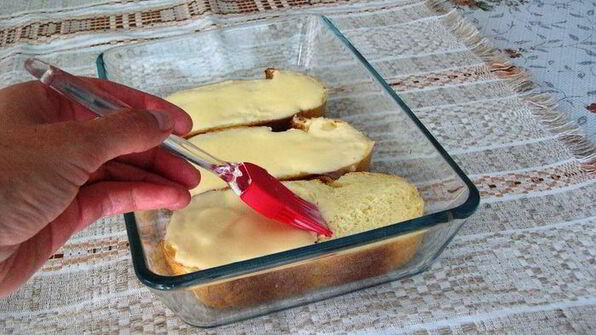 запеченные бутерброды с йогуртом и помидорами