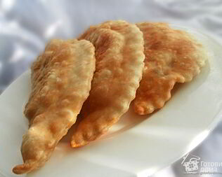 Чебурек сочный