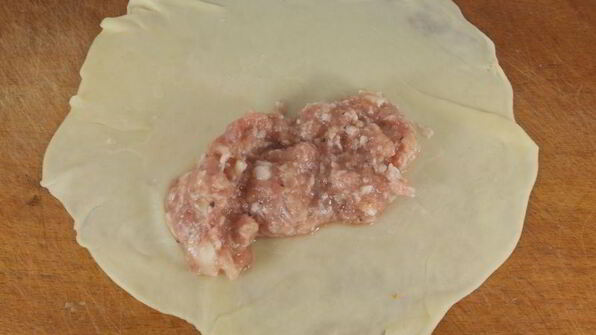 чебуреки с индюшиным фаршем