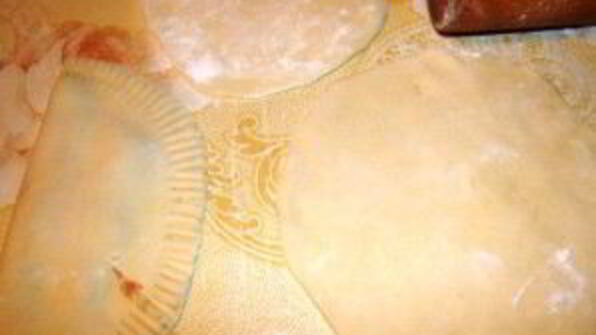 чебуреки с куриным фаршем