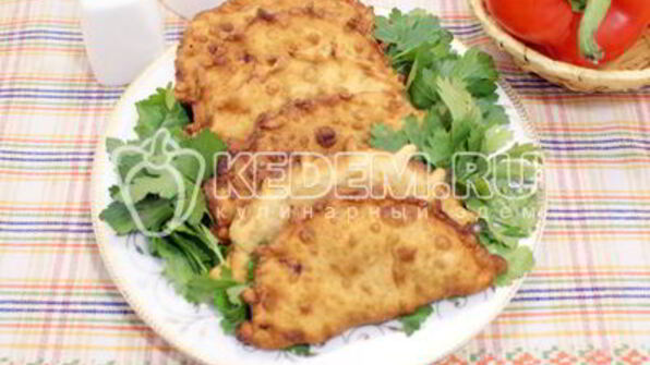 чебуреки с мясом