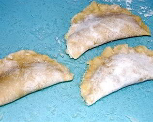 Чебуреки с заварным тестом