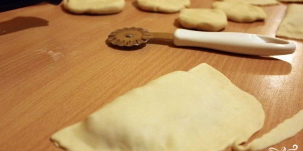 Рецепт теста для чебуреков в хлебопечке