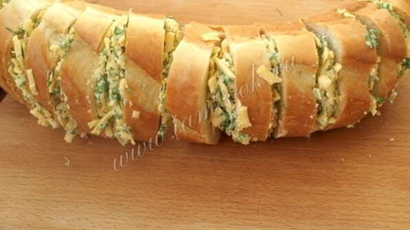 фаршированный запеченный батон
