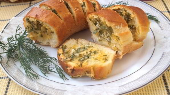 фаршированный запеченный батон