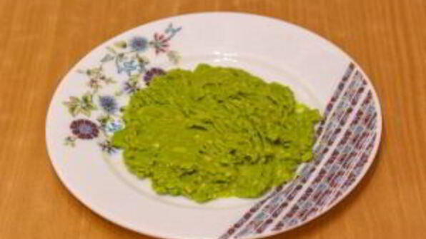 фаршированные яйца цыплята