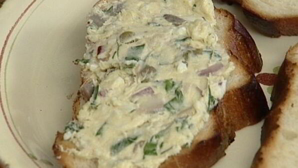 гренки с селедочным маслом