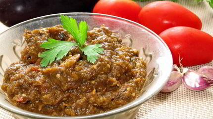 Баклажанная и кабачковая икра в духовке