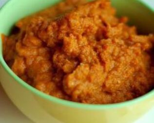 Икра из баклажан с чесноком и орехами