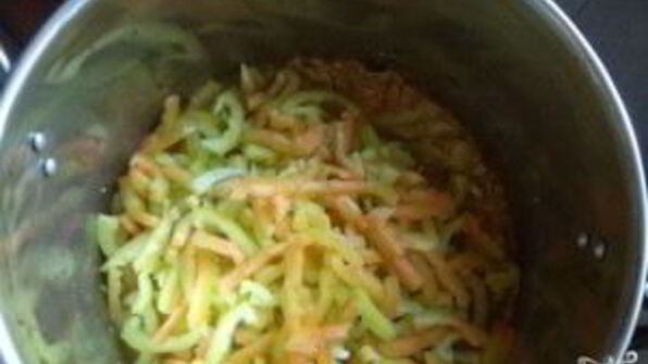 икра кабачковая в банку