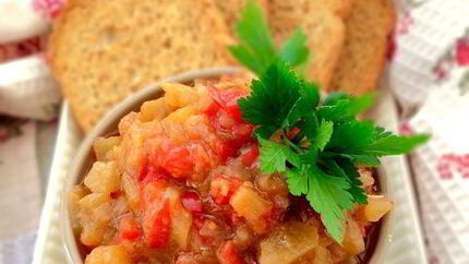 Икра заморская — баклажанная