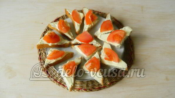 канапе кораблики с огурцом