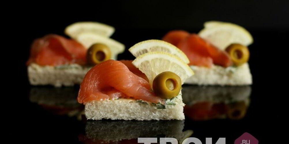 Рецепт канапе с семгой