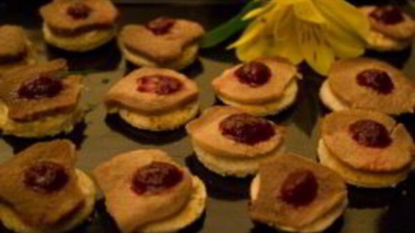 канапе с языком