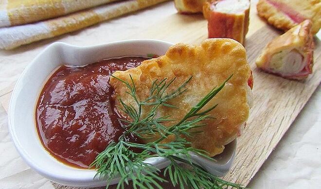 Крабовые палочки в кляре с чесноком