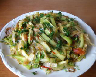 Летняя закуска из кабачков