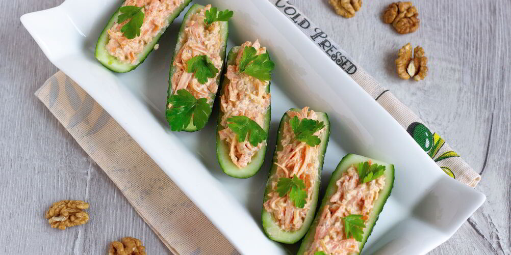 Рецепт огурцов, фаршированных орехами