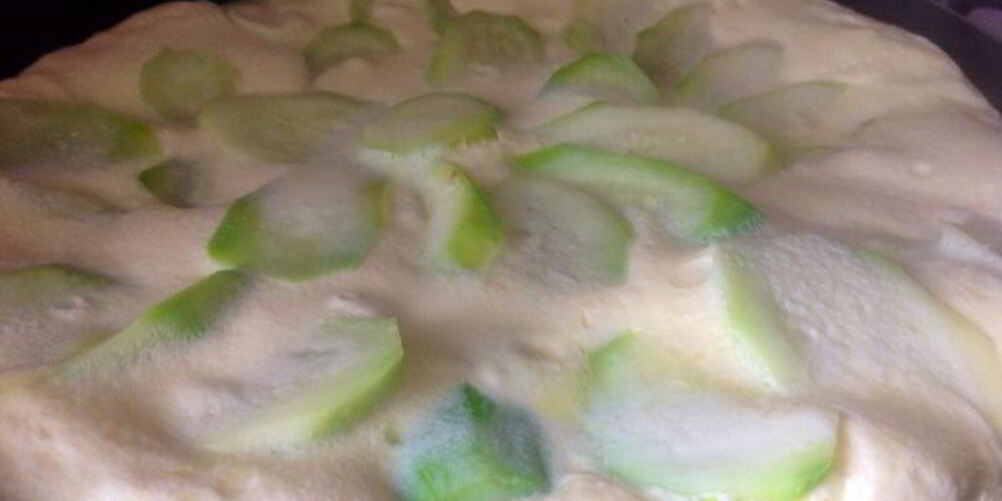 Рецепт нежного омлета с кабачками на сковороде