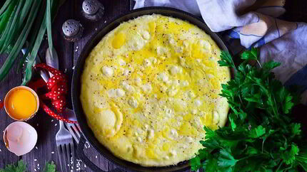 Омлет на сковороде