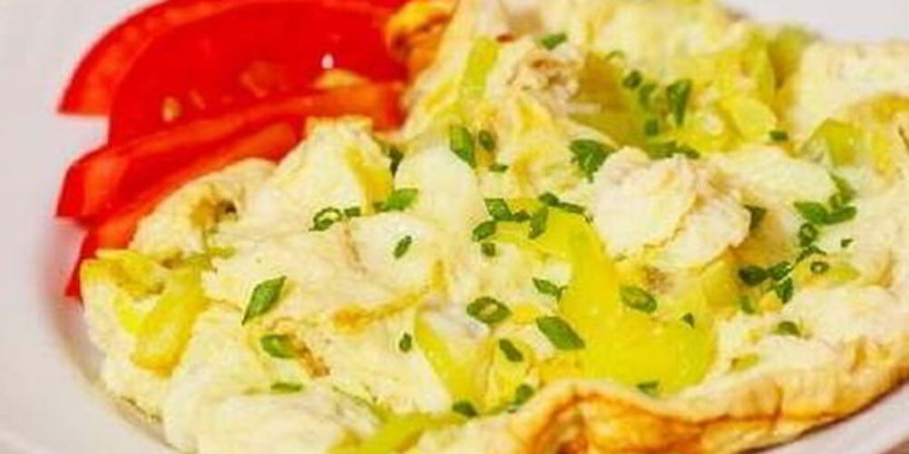 Рецепт омлета с кабачками и брынзой