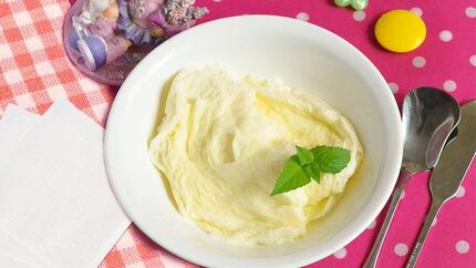 Омлет в микроволновке для ребенка