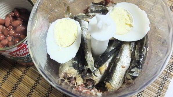 паштет с фасолью