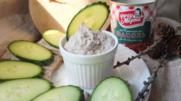 паштет с фасолью