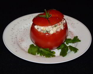 Помидоры фаршированные салатом