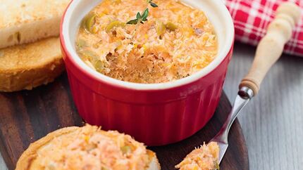 Рийет из форели с оливками