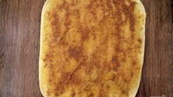 гигантский коричный ролл