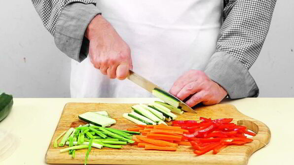 индонезийские роллы с овощами