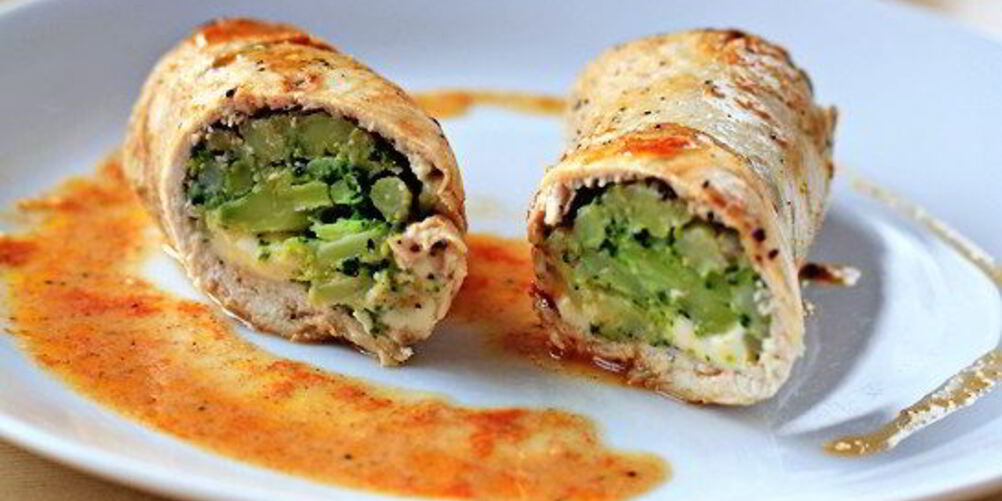 Рецепт куриных роллов фаршированных брокколи и сыром