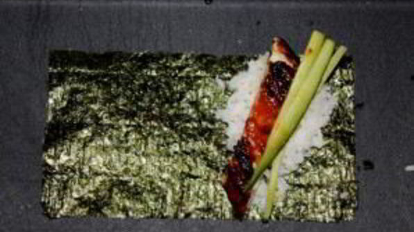 ролл с угрем