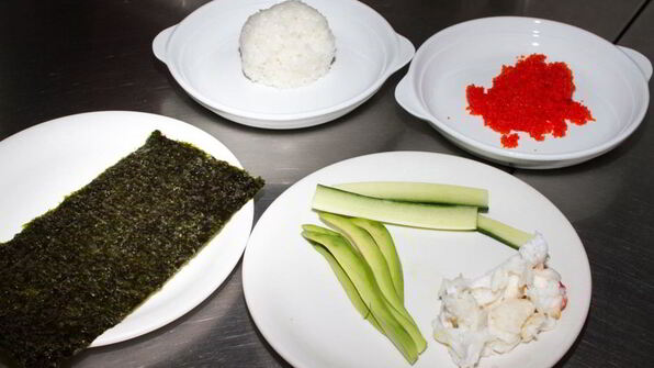 роллы калифорния