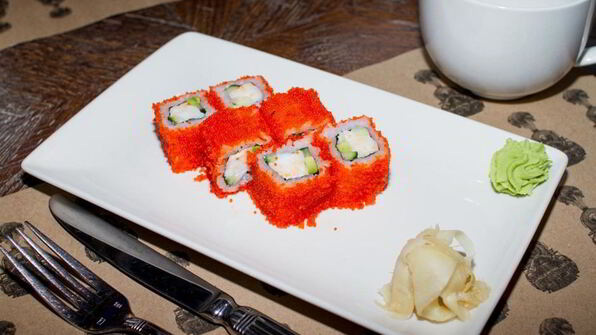 роллы калифорния