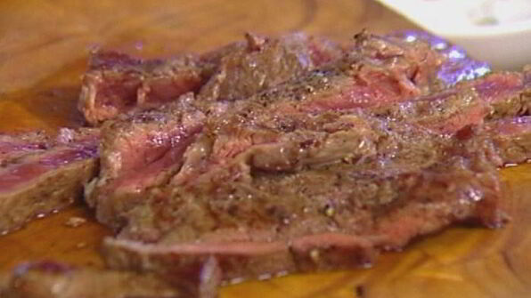 роллы с говядиной, фасолью и сладким перцем