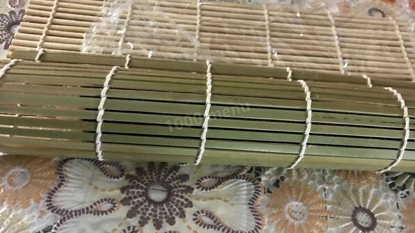 роллы с красной икрой