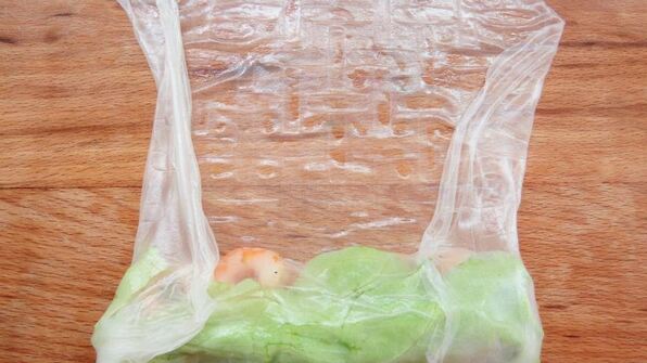 спринг-роллы с креветками