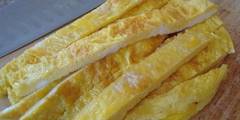 Рецепт яичного блинчика для роллов