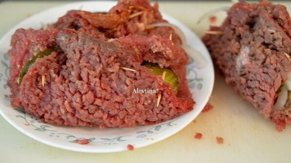 говяжьи рулетики