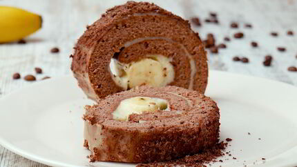 Кофейный рулет с бананом