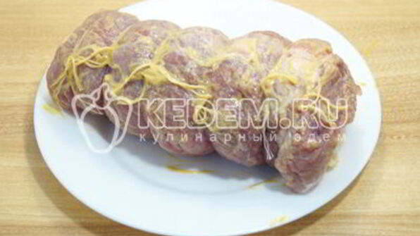 мясной рулет с беконом